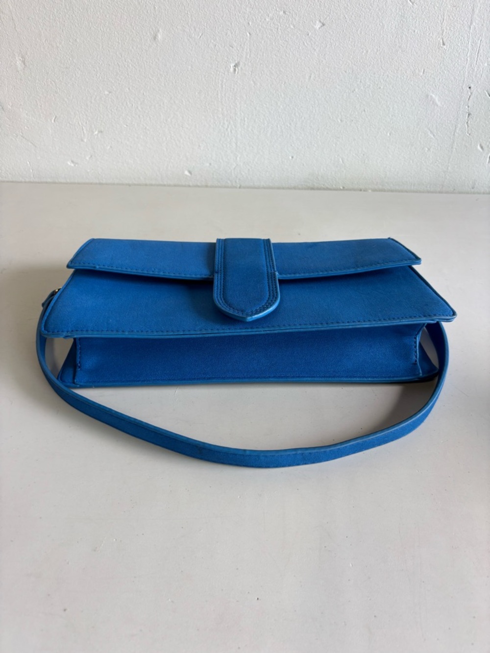 Moda Luxe Blue Suede Shoulder Bag — image 6 of 7